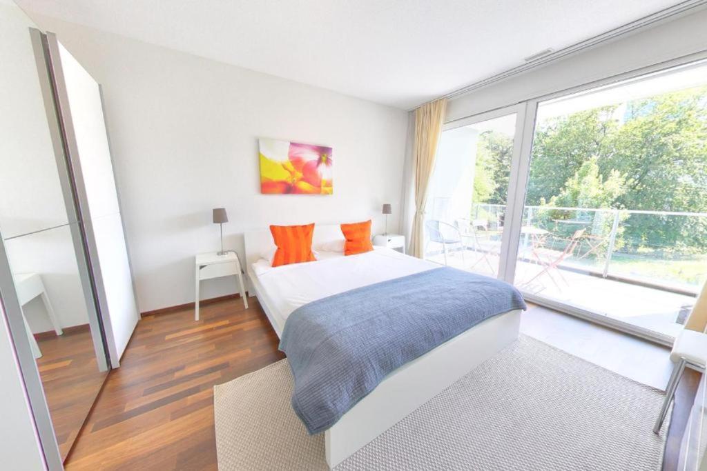 Relax And Recharge By The Lake! Modern Morges Apartments, Ap26 Luaran gambar