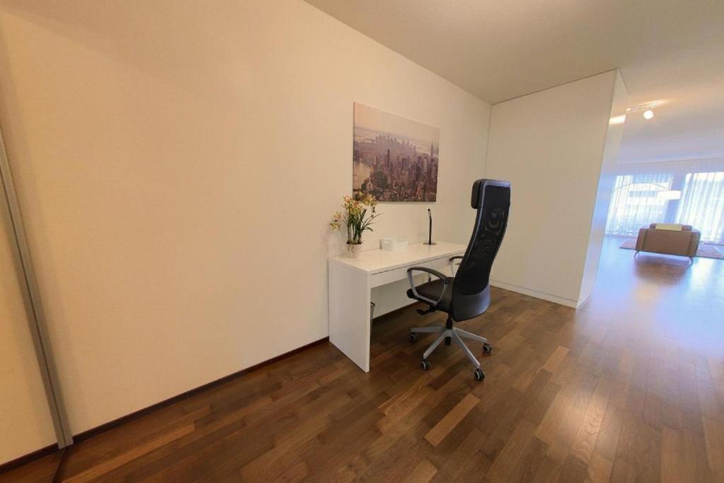 Relax And Recharge By The Lake! Modern Morges Apartments, Ap26 Luaran gambar